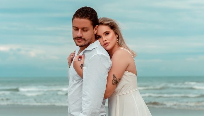 nu-alege-omul-care-a-plecat-si-apoi-s-a-intors